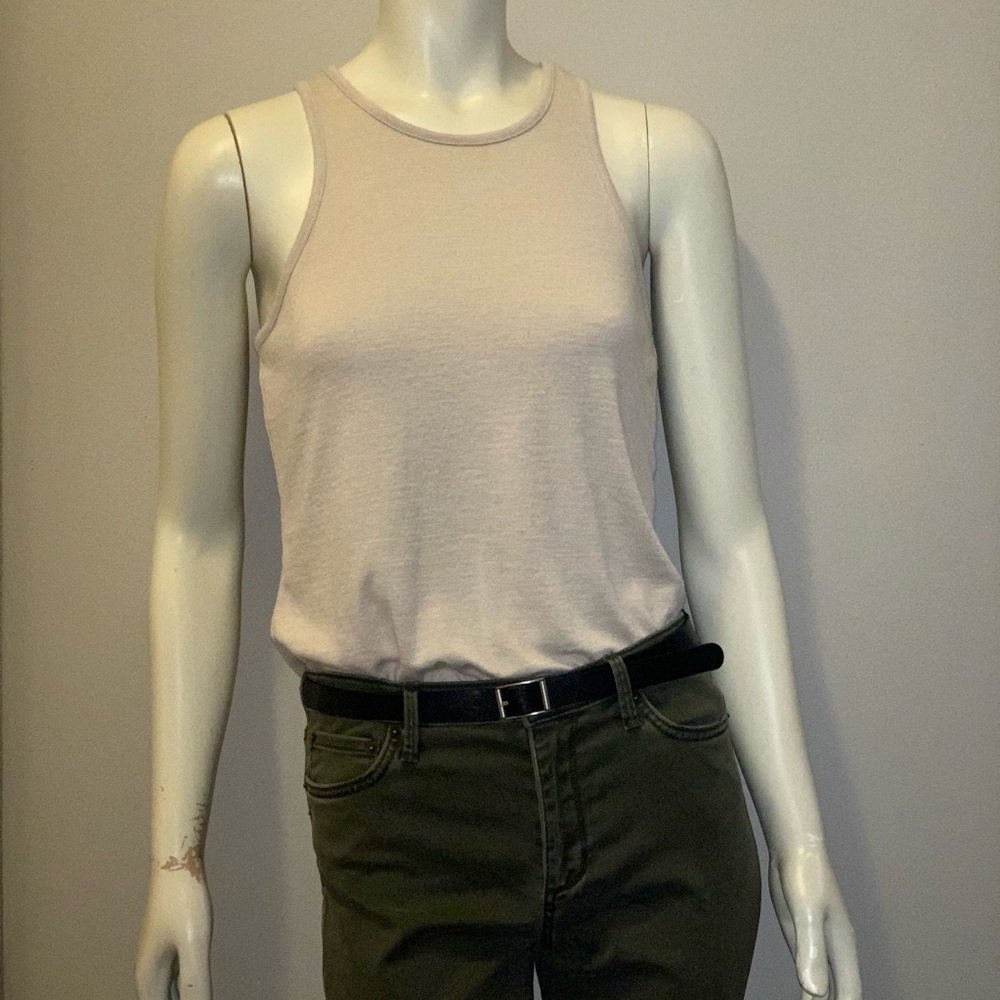 🌸 BANANA REPUBLIC TANK TOP BEIGE! 🌸
